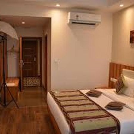 Hotel Le Roi Raipur At Raipur Railway Station Eksteriør billede