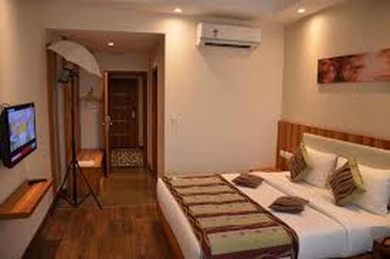Hotel Le Roi Raipur At Raipur Railway Station Eksteriør billede