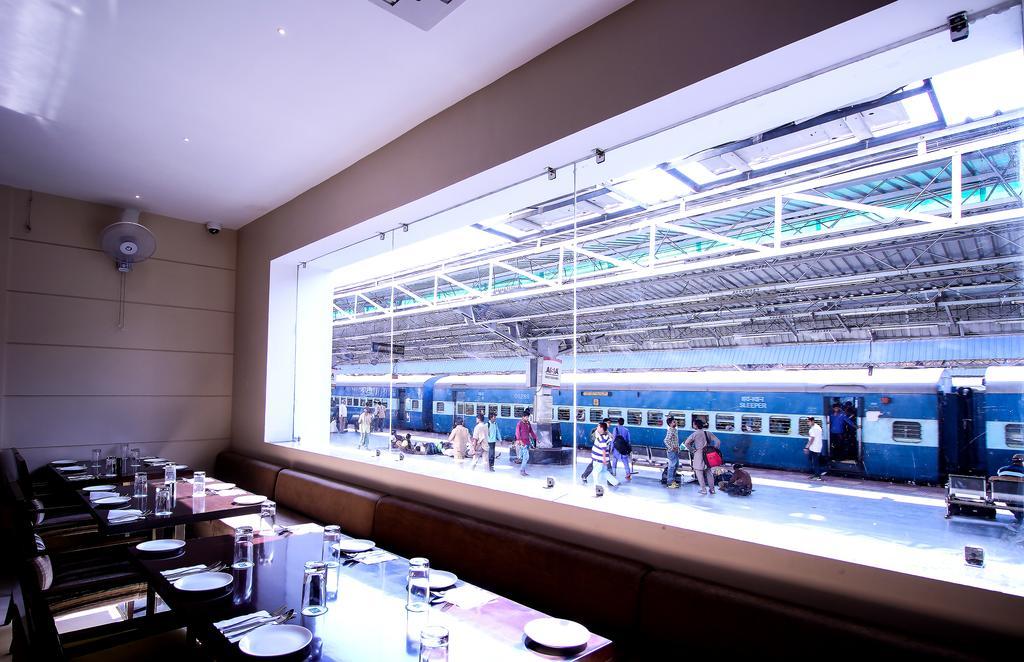 Hotel Le Roi Raipur At Raipur Railway Station Eksteriør billede